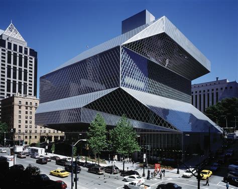 Rem Koolhaas is the architect who built deconstructivism's legacy .